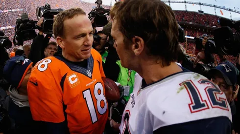 Todo entre amigos: Tom Brady se burló de Peyton Manning con un tuit épico