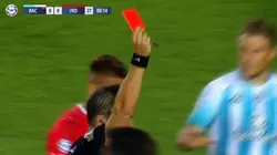 Loustau y la roja en el aire para Sigali.