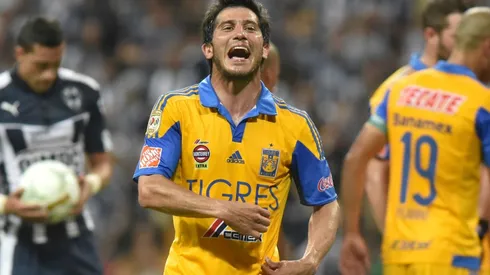 Álvarez quiso trollear a Rayados y recibió una ola de insultos