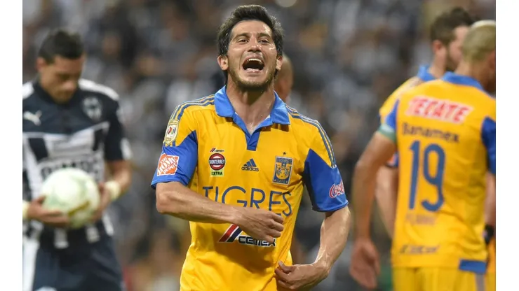 Álvarez quiso trollear a Rayados y recibió una ola de insultos