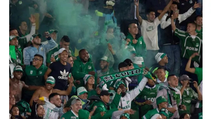 La hinchada del Cali no respetó el minuto de silencio por el hincha fallecido