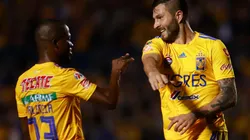Gignac y Valencia, los grandes protagonistas de la noche,