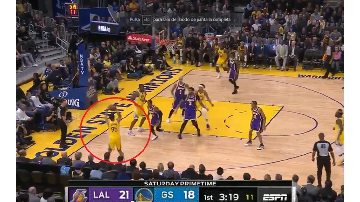 ¡LOCURA! Toscano clavó un triple a segundos de debutar en la NBA