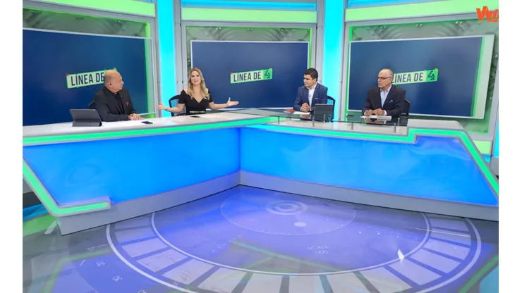 Carlos Antonio Vélez, Vanessa Palacios, Juan Felipe Cadavid Juan José Peláez hacen 'Línea de 4'.