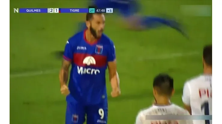El festejo de Marcelo Larrondo