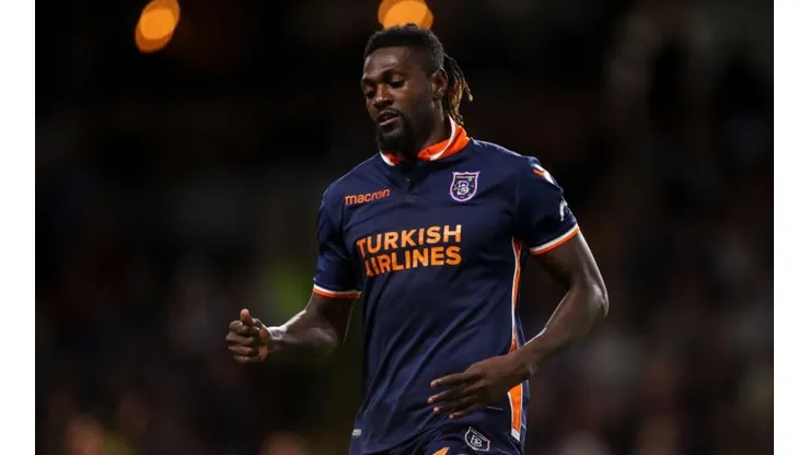 Emmanuel Adebayor en el fútbol de Turquía.