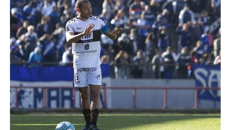 Qué canal transmite Platense vs. Ferro por la Primera Nacional