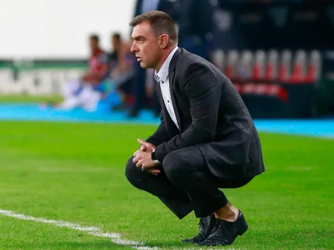 Pablo Guede advirtió que los silbantes lo pueden dejar sin trabajo