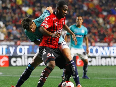 Como en Cruz Azul: Bryan Angulo no hace pie en Tijuana