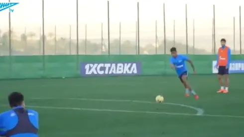 Wilmar Barrios la pifió en un entrenamiento y todos se le burlaron