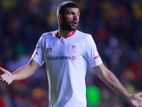 Gigliotti se quejó del VAR y ensució a Chivas