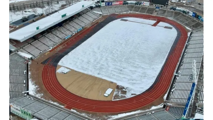Juárez compartió su estadio nevado y Necaxa le respondió