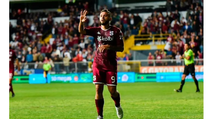 Limón vs. Saprissa