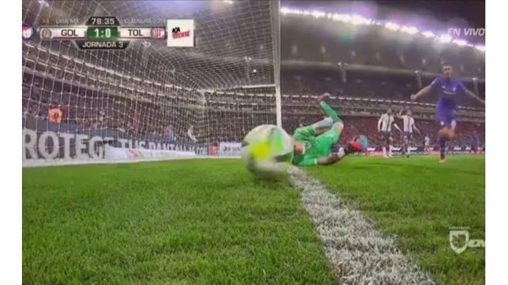 El gol de Jesús Zavala fue anulado por el VAR
