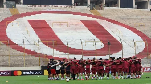 Universitario jugará contra Cerro este miércoles a las 17:15 (hora Perú).