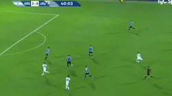 Gaich quiso meter el mejor gol de su carrera pero le pegó a cualquier lado