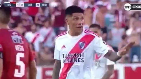 Pitana se volvió a pelear con Montiel y esta vez lo defendió Enzo Pérez