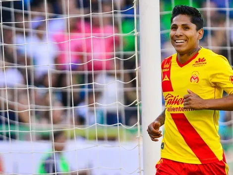 A lo Ruidíaz: Morelia busca en Roger Martínez a otro romperredes extranjero