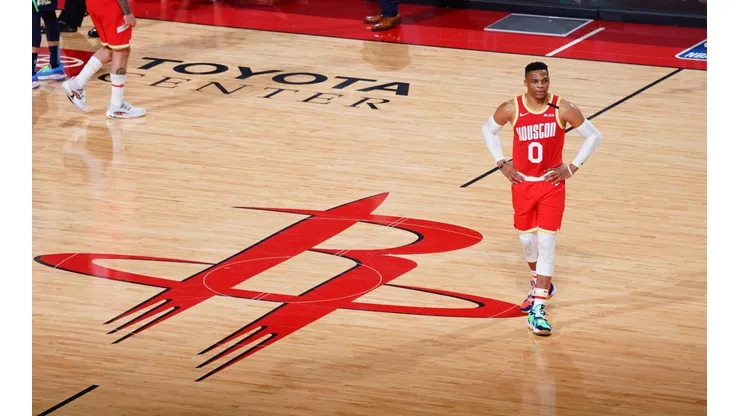 ¡Insólito blooper de Westbrook!