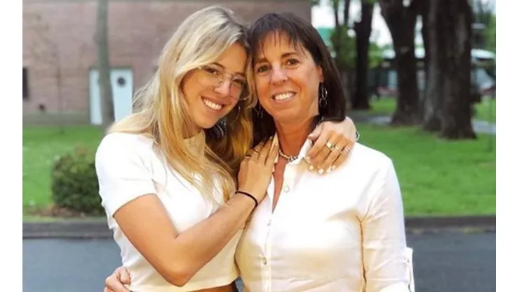 Se volvió viral: Nati Jota le pasó una foto de un chat suyo "con un chongui" a su mamá