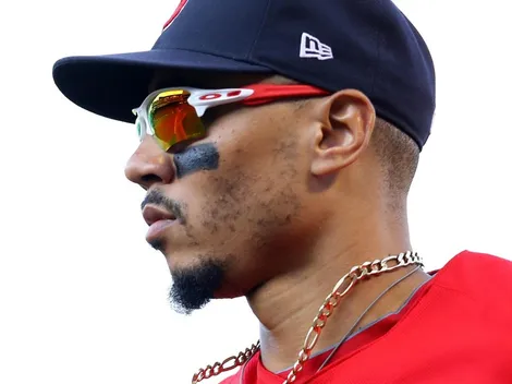 Mookie Betts se acerca cada día más a los Dodgers