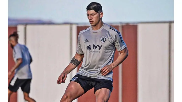Twitter @alanpulido