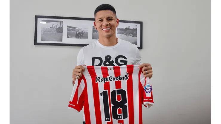 "¡Bienvenido a casa!", Marcos Rojo ya firmó su contrato con Estudiantes
