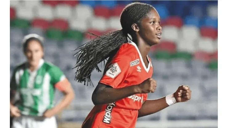 De ‘traicionera’ tratan a Linda Caicedo por pasar del América al Deportivo Cali