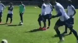 ¡Tremendo! Golazo de Méndez en la práctica de Cruz Azul