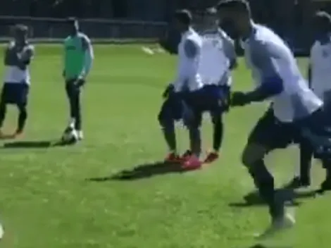 ¡Tremendo! Golazo de Méndez en la práctica de Cruz Azul