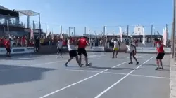 Video: la patada del Turco García a Ruggeri en un 5 vs. 5