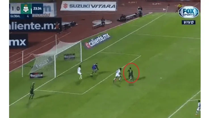 ¿Qué hizo Pumas? Un error le permitió a Aguirre empatar para Santos