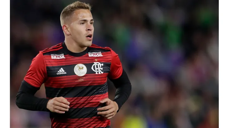 Se cayó el traspaso de Piris da Motta a América