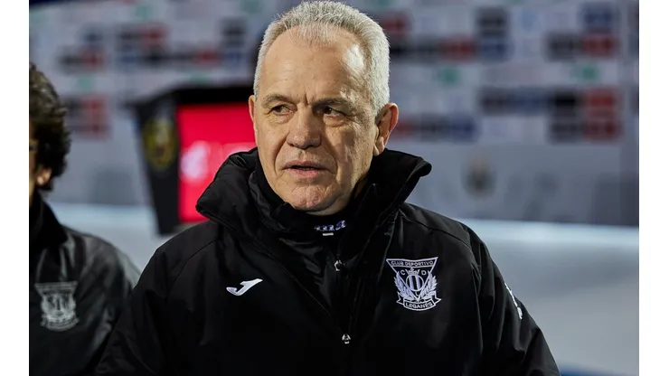 Vasco Aguirre envió un mensaje al Barcelona previo al cruce de Copa
