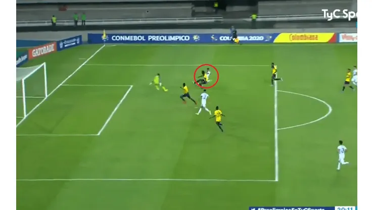 Cambiaron de roles: Gaich asistió y Mac Allister marcó el gol para Argentina