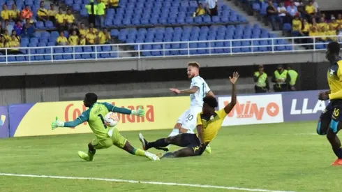 Argentina le ganó 1 a 0 a Ecuador y quedó a un paso del cuadrangular