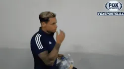 Zárate dejó La Bombonera con una férula y le preguntaron cómo estaba