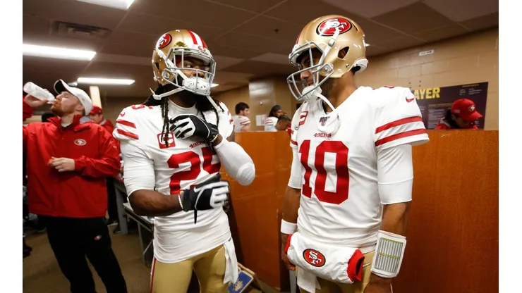 Richard Sherman les pegó con todo a los que critican a Jimmy Garoppolo