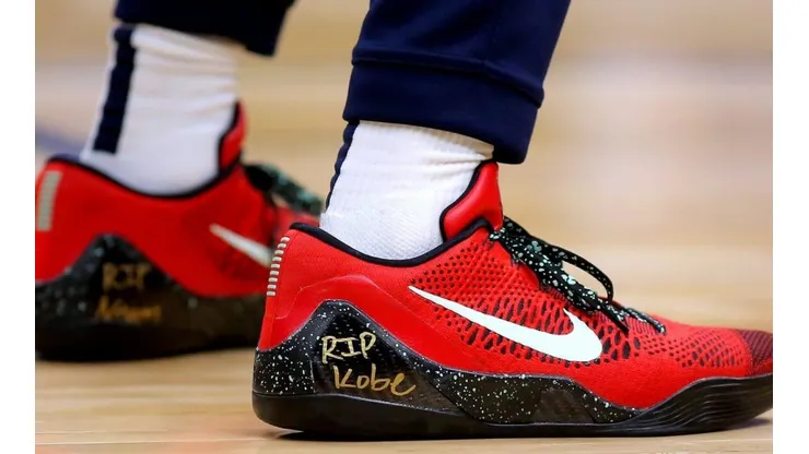 Los jugadores de los Pelicans utilizaron el nombre de Kobe en sus zapatillas