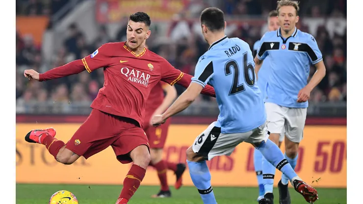 Roma y Lazio empataron en un clásico que nos regaló el gol más extraño