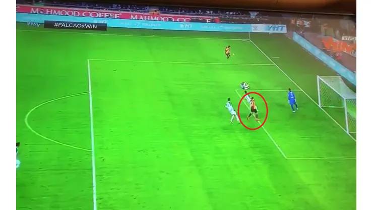 Otra vez no: Falcao volvió a lesionarse con Galatasaray