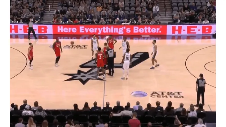 Raptors y Spurs protestaron por jugar a pesar de fallecimiento de Kobe Bryant