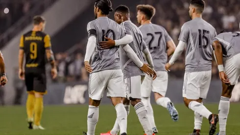 VIDEO: Golazo de Vela en un amistoso