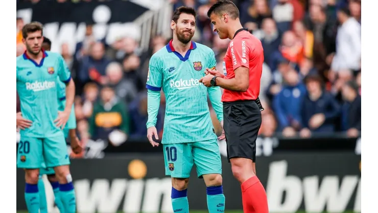 Alarma: al Barcelona se le puede ir un delantero