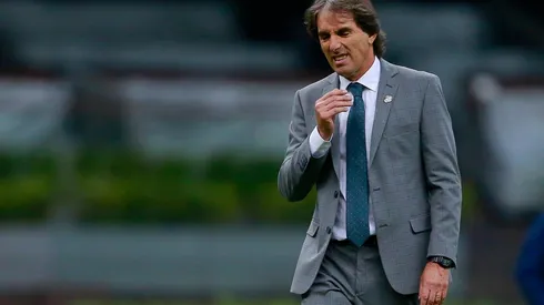 Guillermo Almada es duro en la derrota