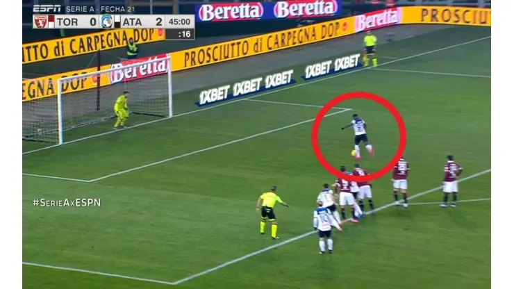 Así fue el primer gol de Duván Zapata en 2020 con el Atalanta.
