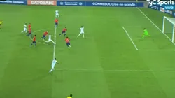 Álvarez hizo un jugadón y se la dio a Capaldo clavó un golazo al ángulo