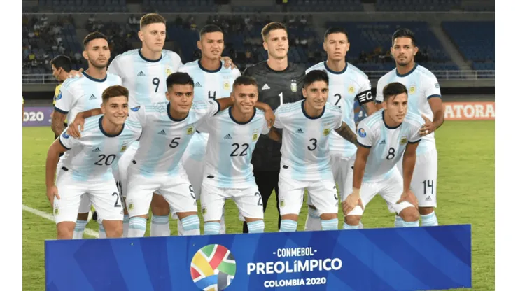 Argentina fue muy superior a Chile, ganó 2-0 y sueña con Tokio 2020