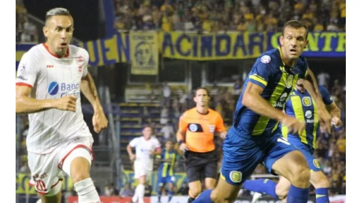 Huracán se llevaba el triunfo, pero Central se lo dio vuelta en el final
