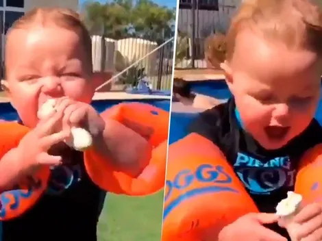 Video viral: este nene quería comer una banana, pero tenía puestos unos flotadores diabólicos